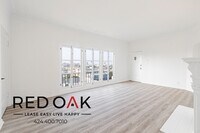 Building Photo - 312 3/4 N Mariposa Ave