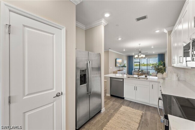Building Photo - 11781 Venetian Lagoon Dr