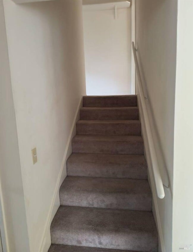 Building Photo - 1308 Kaehler St