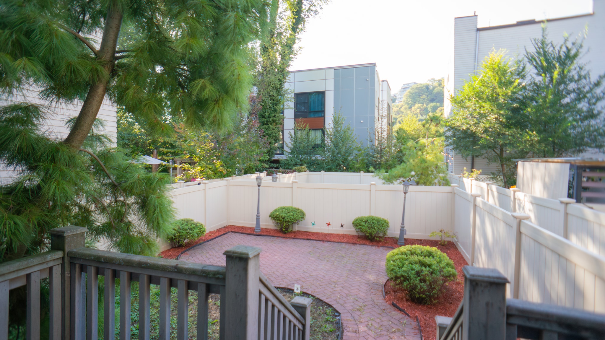 Private Backyard - 31 Hackensack Plank Rd