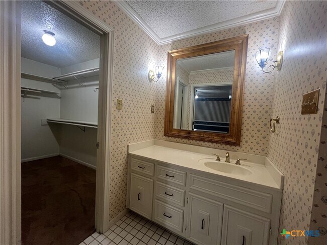 Building Photo - 259 Cloud Ln