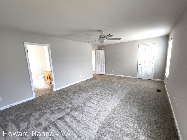 Building Photo - 4 br, 2.5 bath House - 5671 Hogan Bridge D...