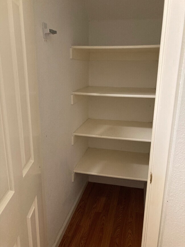 Linen closet - 417 Cabrillo St