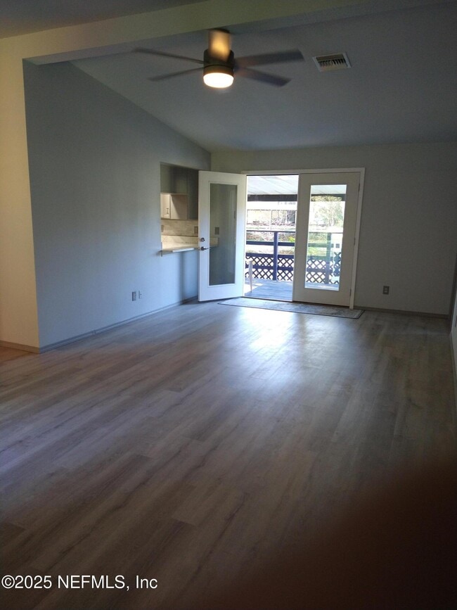 Building Photo - 8201 Hall Ln