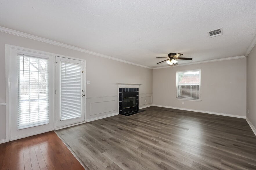 Building Photo - 5024 Flat Creek Dr