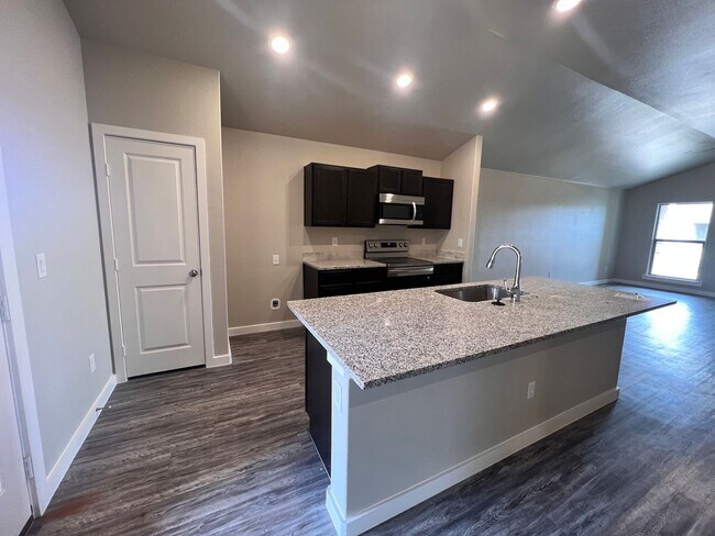 Building Photo - New Construction in Harvest
