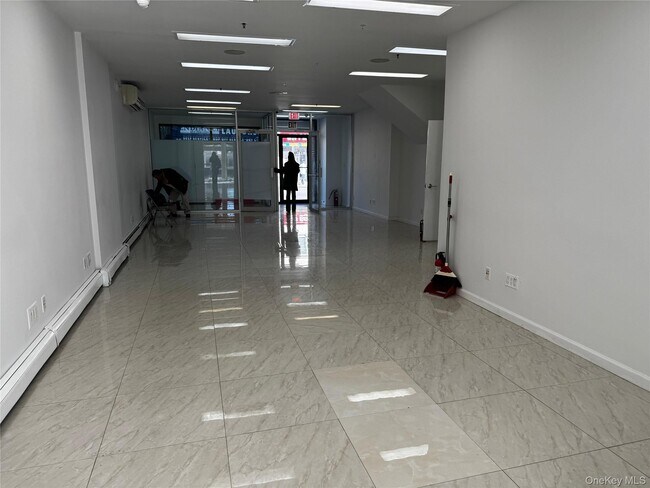 Building Photo - 18-44 College Point Blvd