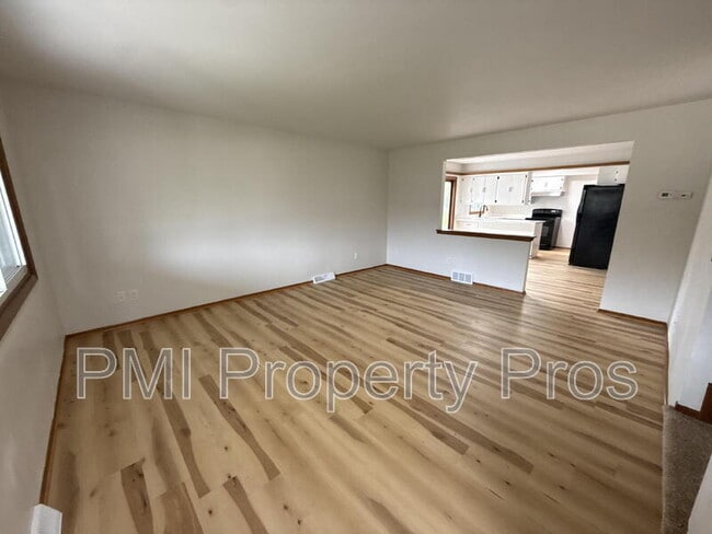 Building Photo - 8148 S 88th St