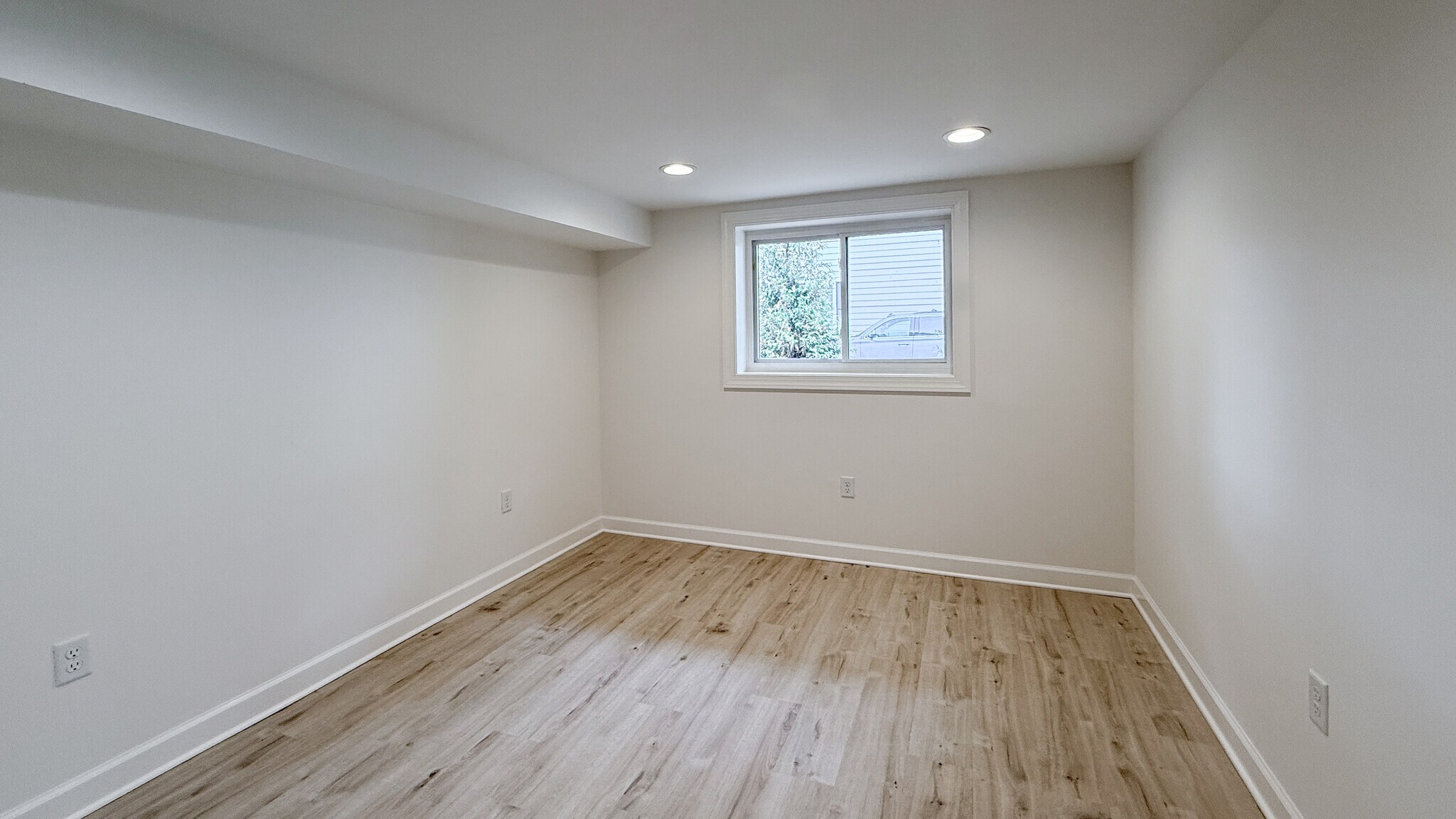 Building Photo - 212 Alderman Rd