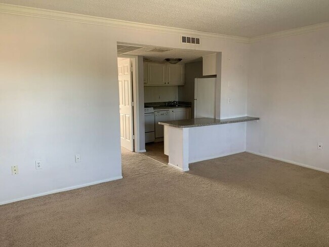 Building Photo - 103 Oyster Bay Cir