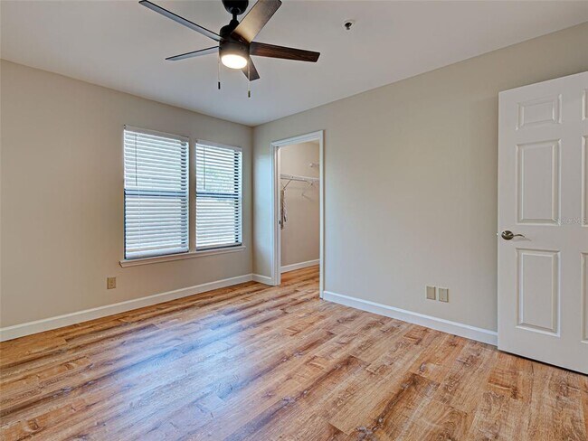 Building Photo - 4008 Crockers Lake Blvd