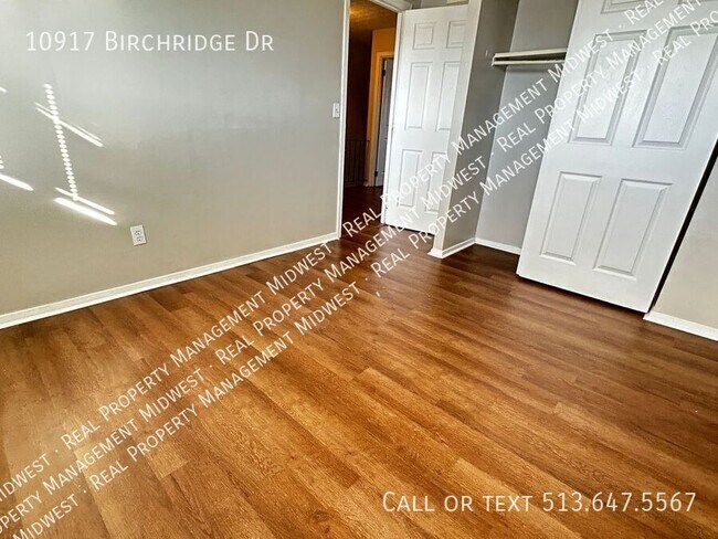 Building Photo - 10917 Birchridge Dr