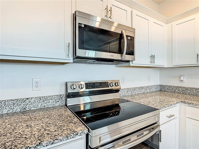 Building Photo - 373 Grand Pne Ln