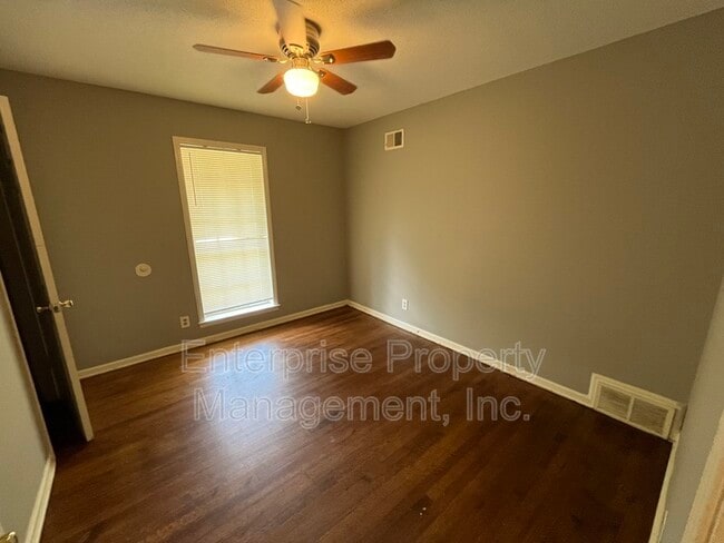 Building Photo - 5254 Haleville Rd