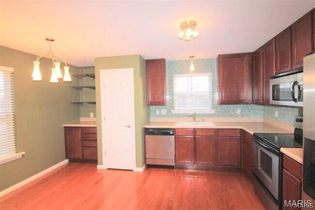 Building Photo - 1124 Welsh Dr