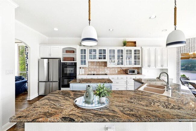 Building Photo - 17902 Crystal Cove