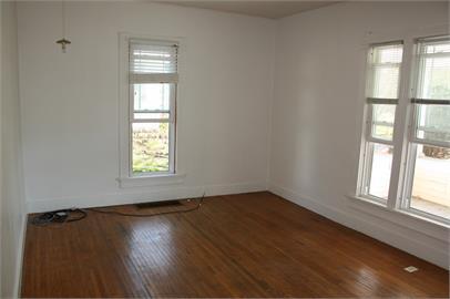 Building Photo - 1807 Clay St