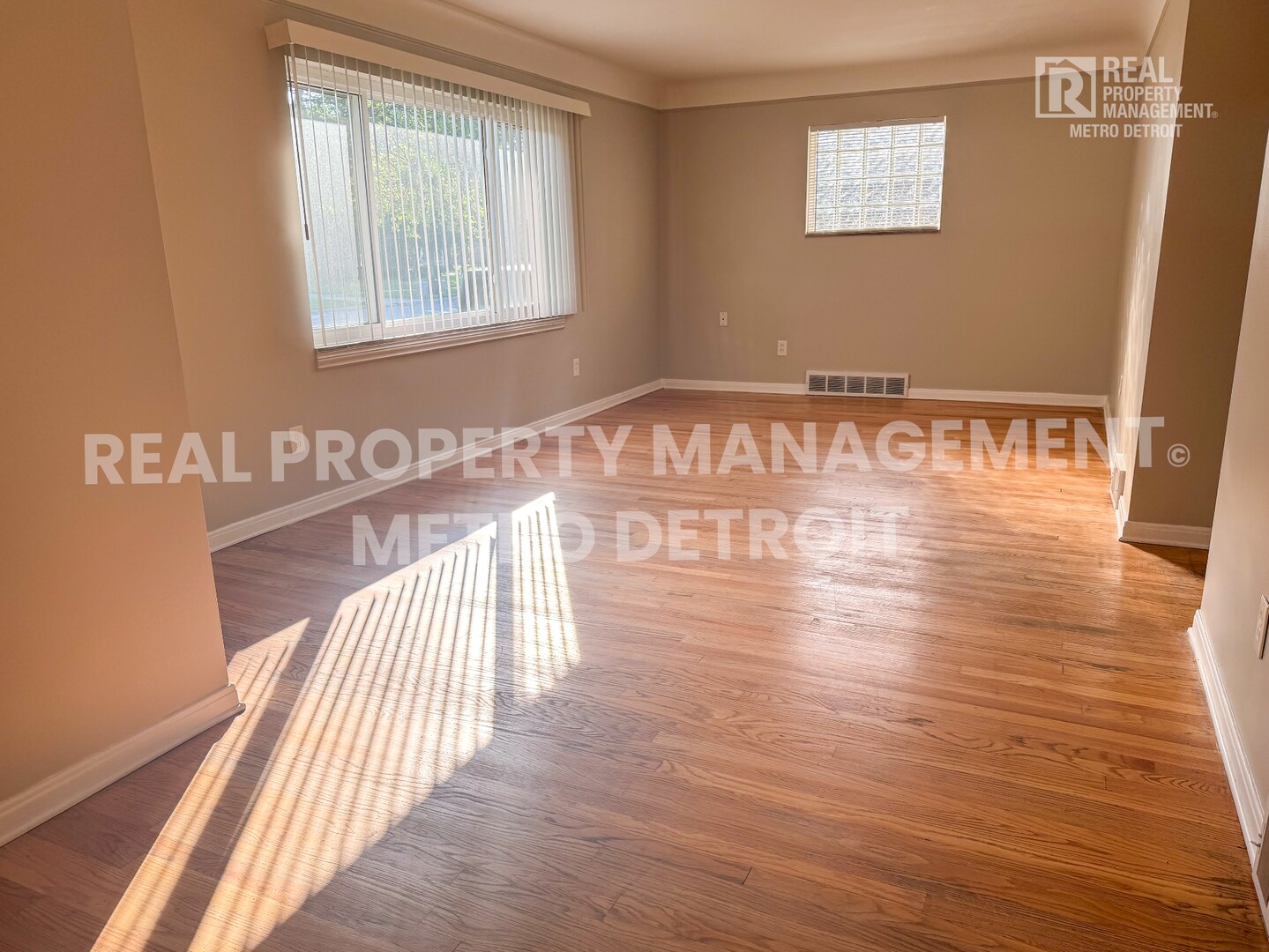 Building Photo - 19645 Woodmont St