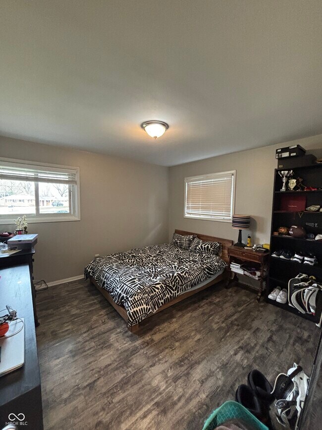 Building Photo - 41 Blairsden Ave