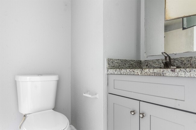 Building Photo - 8713 Village of Fondren Dr