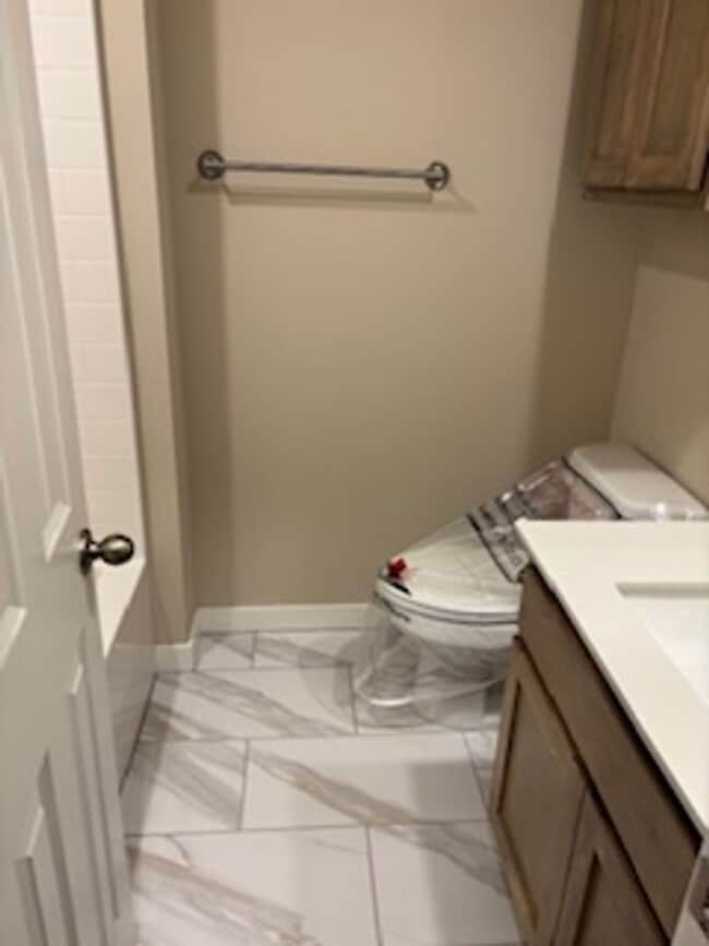 Building Photo - 1st Month Free!