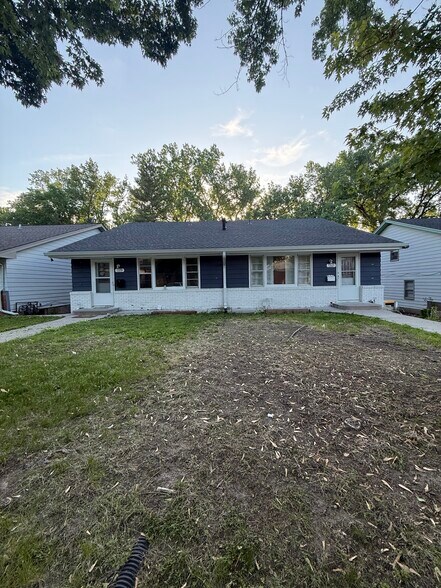 Building Photo - 1319 Circle Terrace Blvd NE