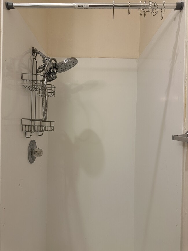 Building Photo - 7819 Storrie Pl NE