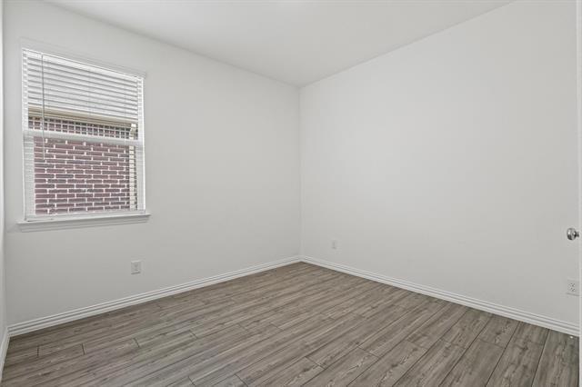 Building Photo - 3708 Milkweed Rd