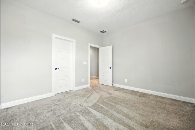 Building Photo - 24 Tradesman Ln