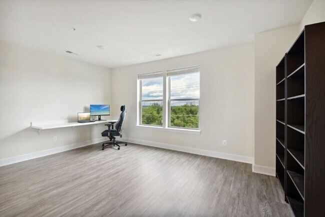 Building Photo - 10340 Ratcliffe Trl