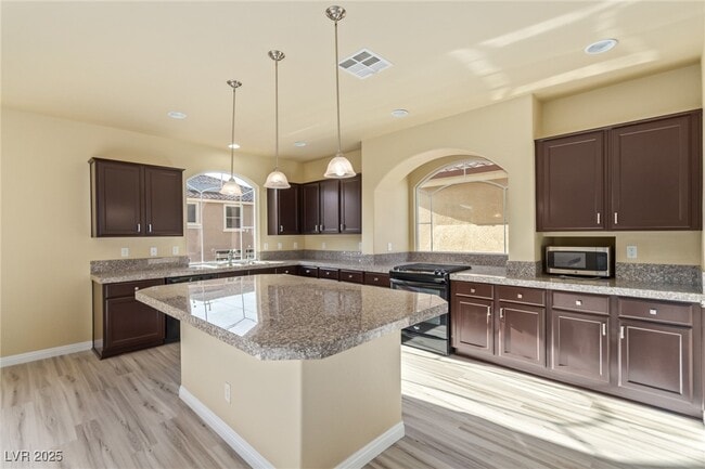 Building Photo - 9737 Toad Hollow St