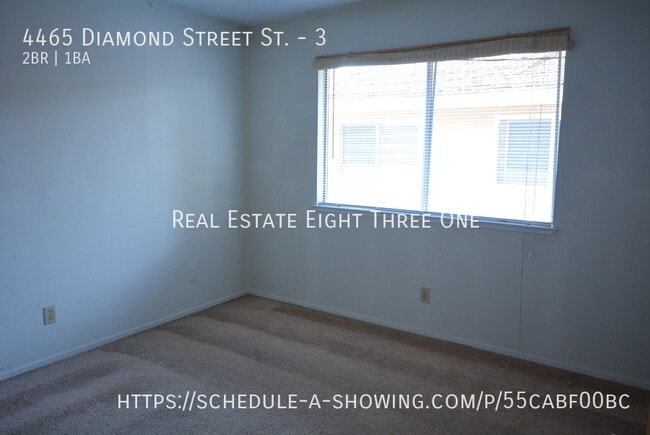 Building Photo - 4465 Diamond St