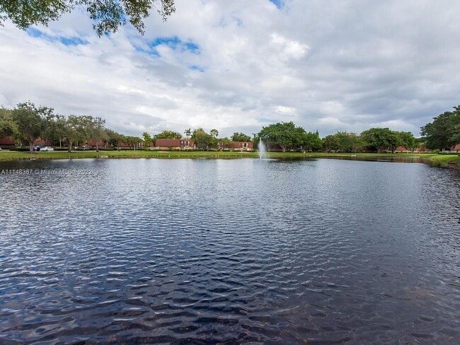 Community Lake - 9956 NW 6th Plz