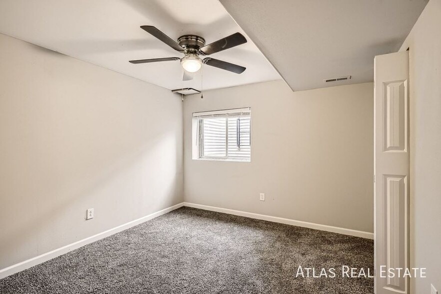 Building Photo - 6948 Fountain Ridge Cir