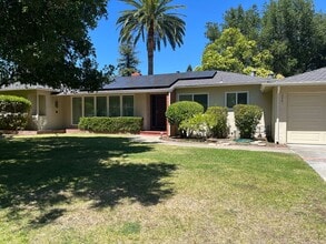 Building Photo - Los Gatos Living Just Minutes from Downtown & New Whole Foods
