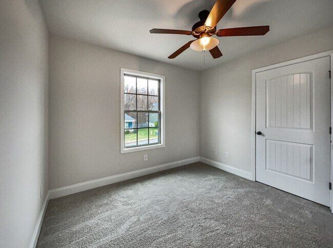 Building Photo - 1224 Meachem Dr