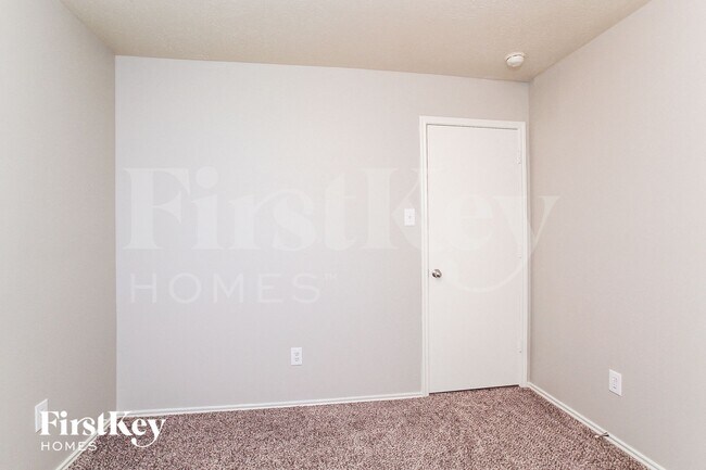 Building Photo - 2710 Puddle Duck Ct