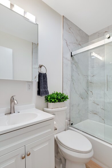 Building Photo - 428 Reneau Way