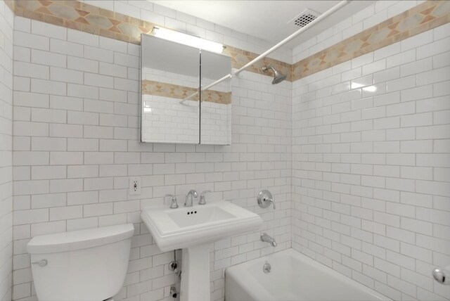 Building Photo - 659 2nd Ave