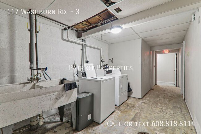 Building Photo - 117 Washburn Rd