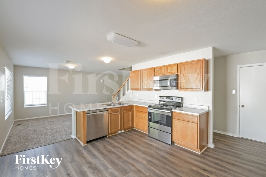Building Photo - 5592 Jebel Ct
