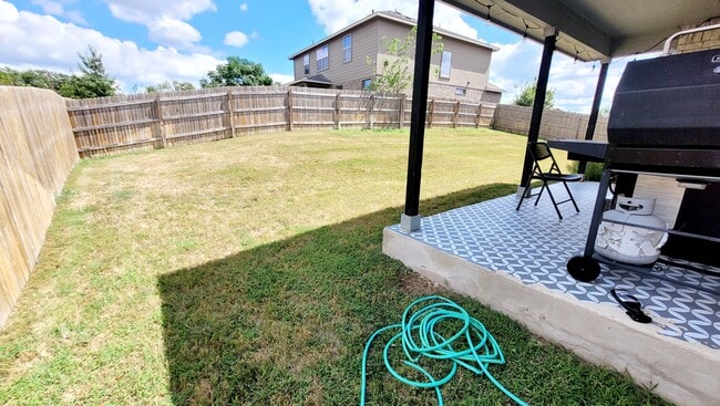 Building Photo - 1967 Mexia Dr