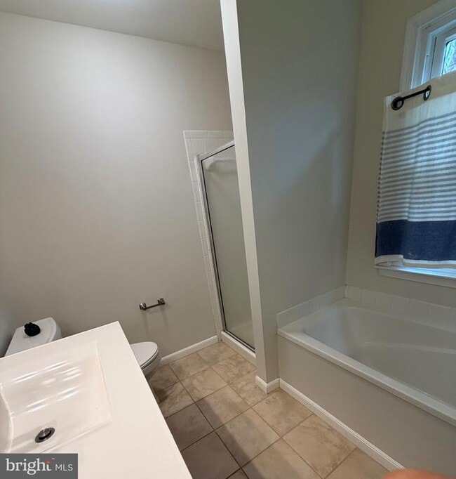 Building Photo - 46754 Woodmint Terrace