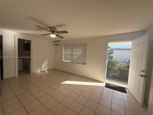 Building Photo - 233 NW 45th Ave