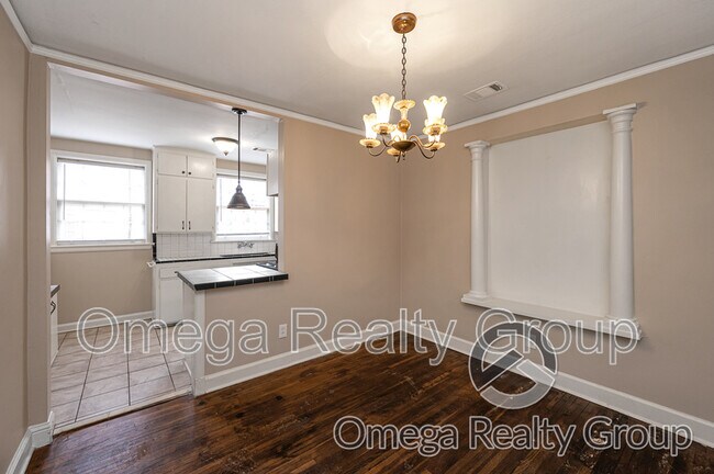 Building Photo - 568 Morningview Dr