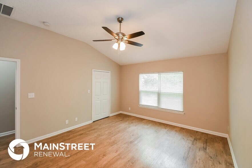 Building Photo - 5609 Village Pond Cir