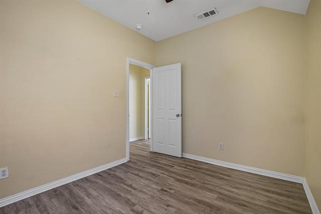 Building Photo - 1012 Villa Paloma Blvd