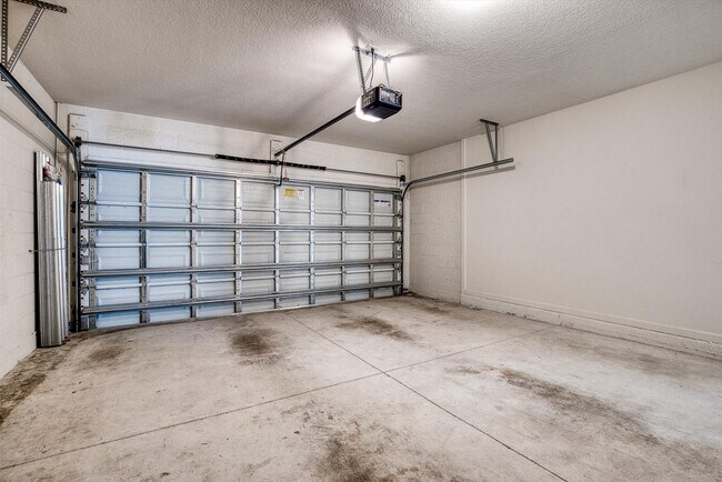 Building Photo - 11160 SW Hadley St