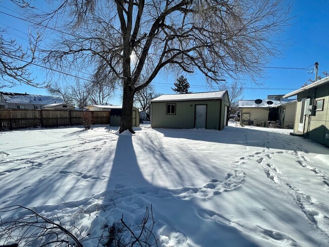 Building Photo - Charming Renovated 2bed/1bath Denver Home ...