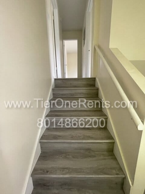 Building Photo - NO DEPOSIT option available for qualified ...